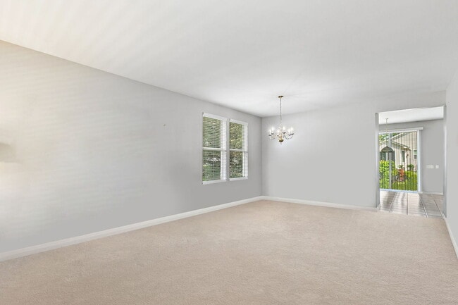 Building Photo - 13060 W Coventry Ln