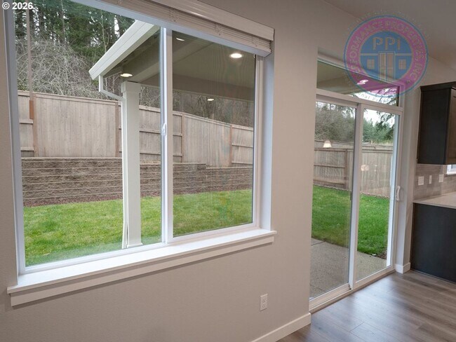 Building Photo - Desirable Happy Valley Location - Scouters Mountain Neighborhood / Move-In Ready