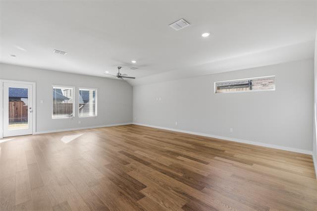 Building Photo - 607 Whispering Winds Trl