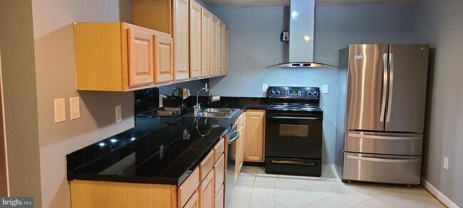 Building Photo - 15309 Lions Den Rd