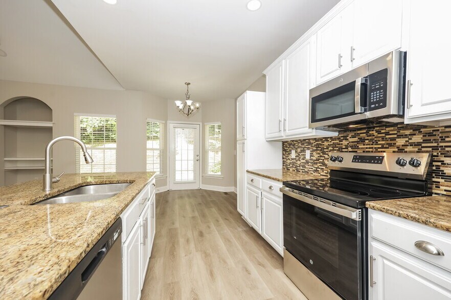 Building Photo - 4648 Indian Summer Dr
