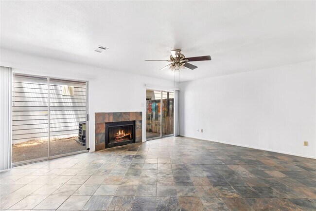 Building Photo - 5869 Sampley Way