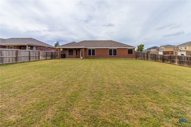 Building Photo - 5500 Leather Dr