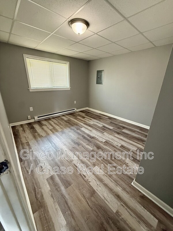 Building Photo - 29837 IL-50