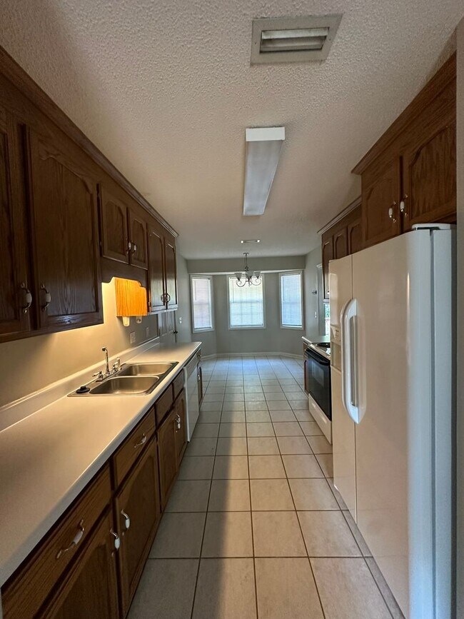 Building Photo - Quail Hollow Subdivision!!