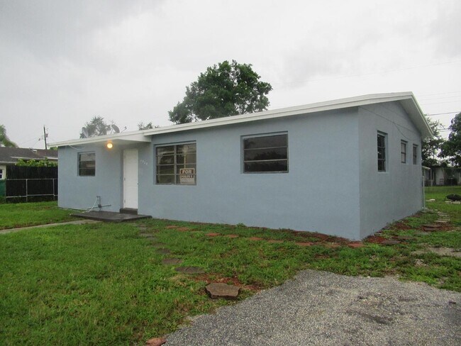 Building Photo - 3520 NW 208th St