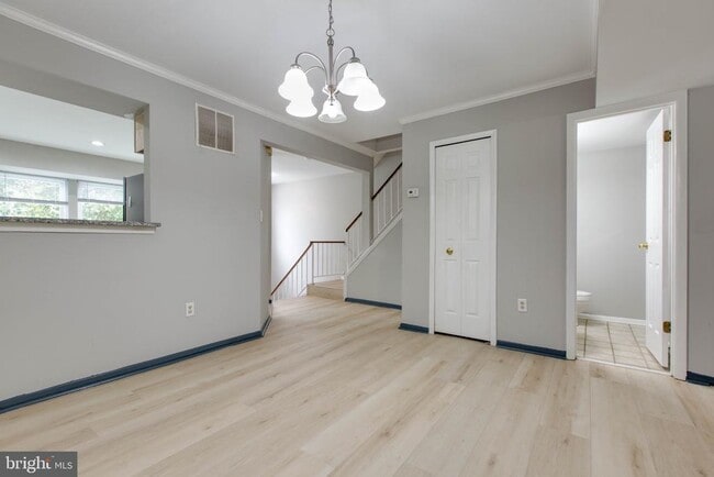Building Photo - 7717 Heatherside Ln
