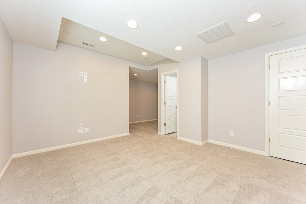 Building Photo - 8030 E 139th Ave