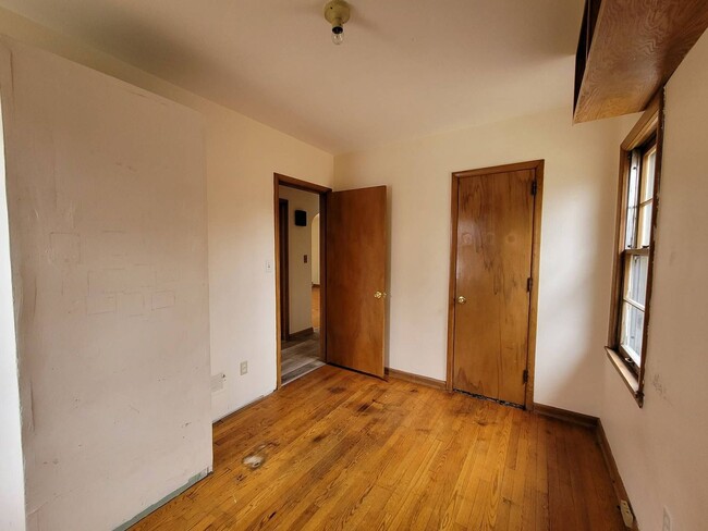 Building Photo - 3 bed 1 Bath Single Family Home in Rothschild