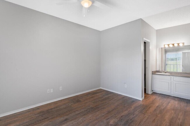 Building Photo - 12166 Metric Blvd