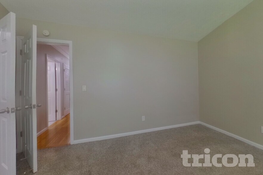 Building Photo - 3692 Tullamore Ln