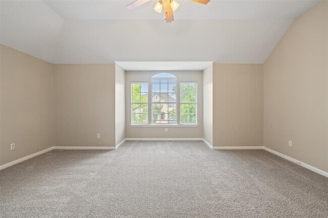 Building Photo - 11121 Sandstone Trail
