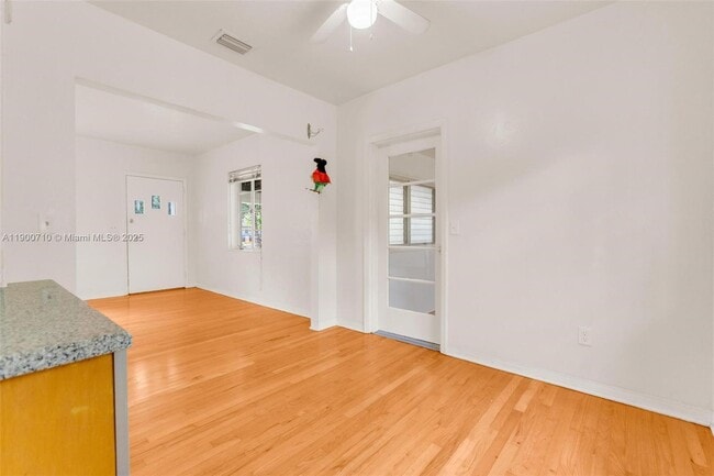 Building Photo - 69 NE 115th St