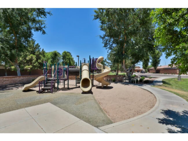 Building Photo - Cute Chandler Home