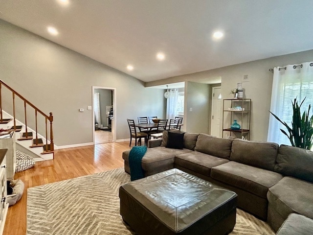 Building Photo - 3040 Knollwood Ln