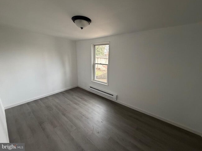 Building Photo - 4148 Orchard St