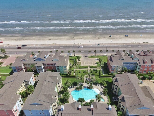 Building Photo - 7000 Seawall Blvd