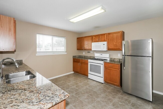 Building Photo - 3606 Waterport Ln