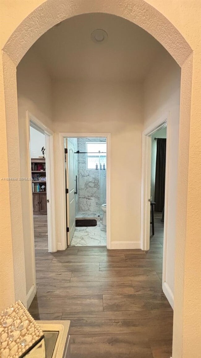 Building Photo - 3015 SW 135th Ave