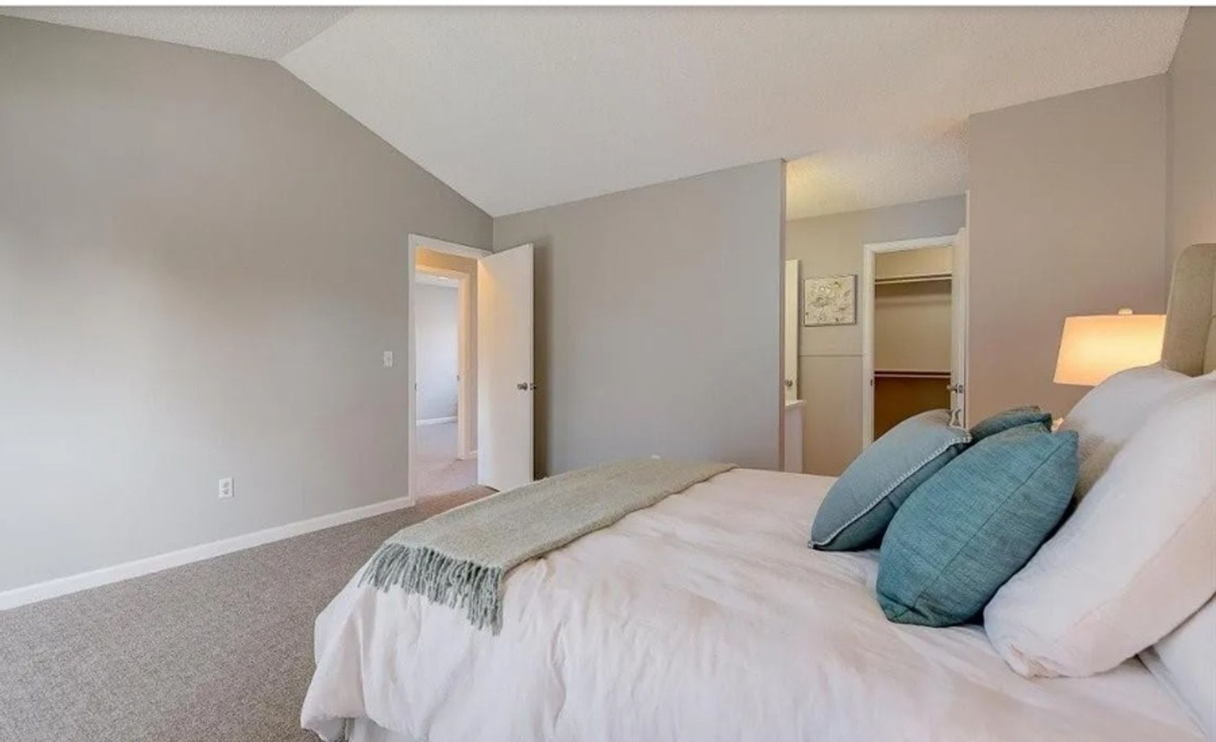 Building Photo - 6785 W 84th Way