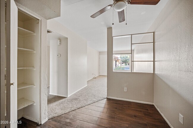 Building Photo - 520 W Clark St