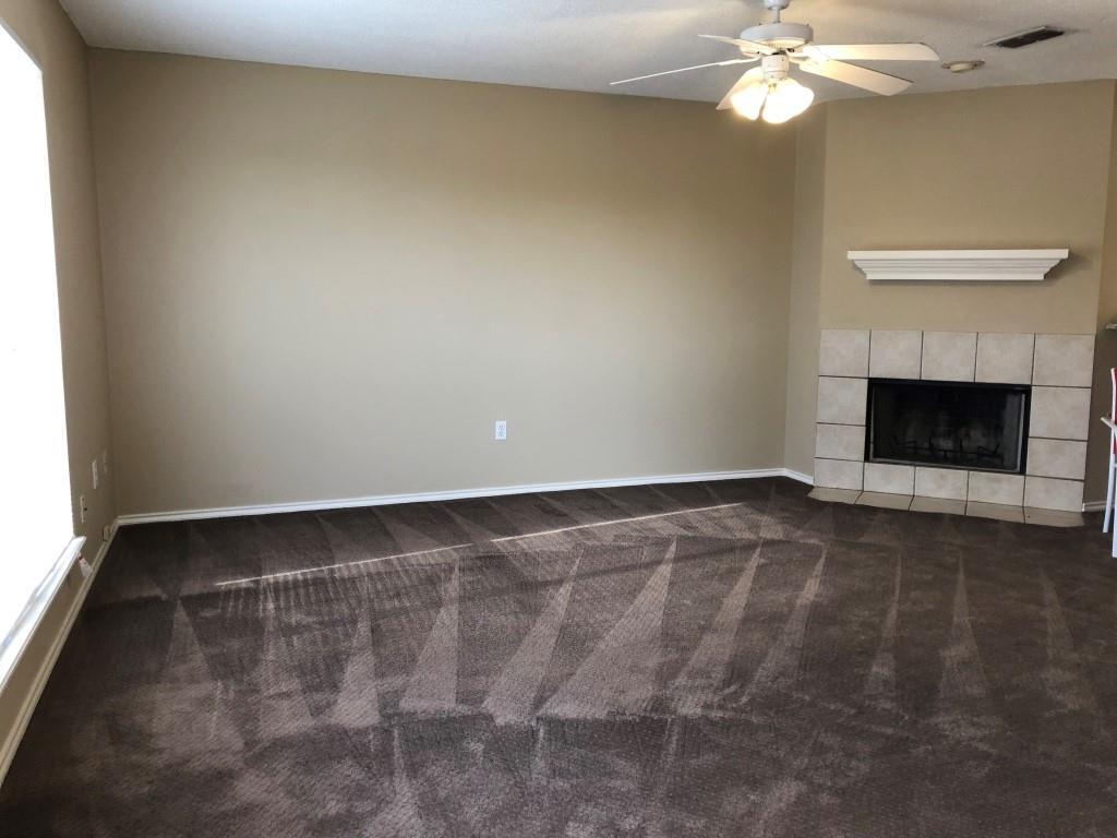 Linving Room - 2334 78th St