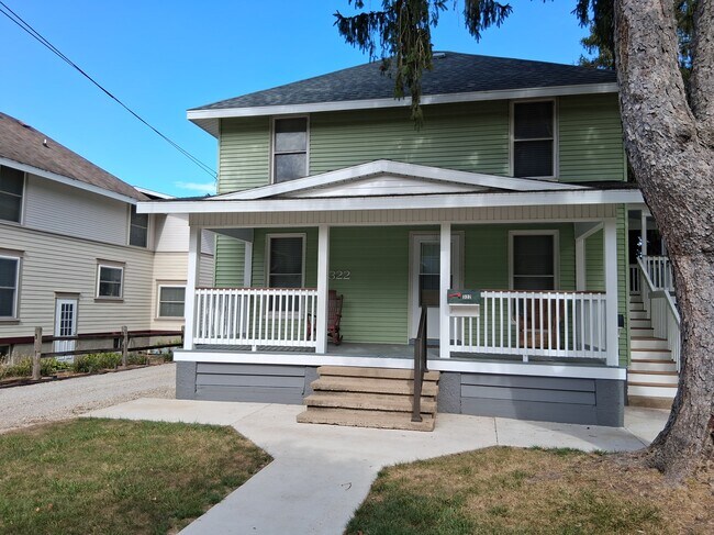 Building Photo - 322 Glenn Ave