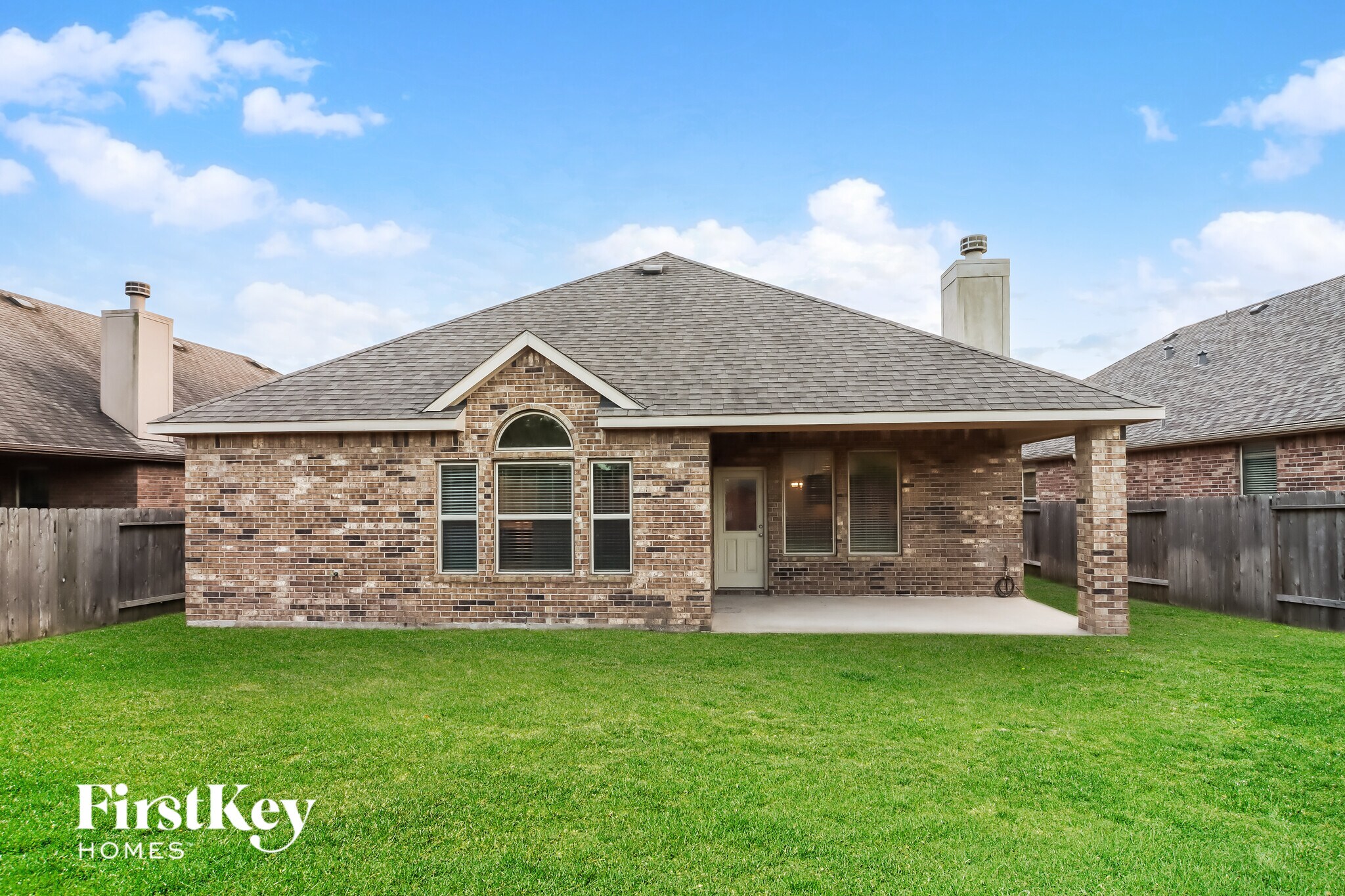 Building Photo - 5518 Glenfield Spring Ln