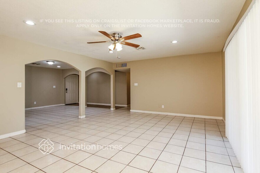 Building Photo - 6717 W Hazelwood St