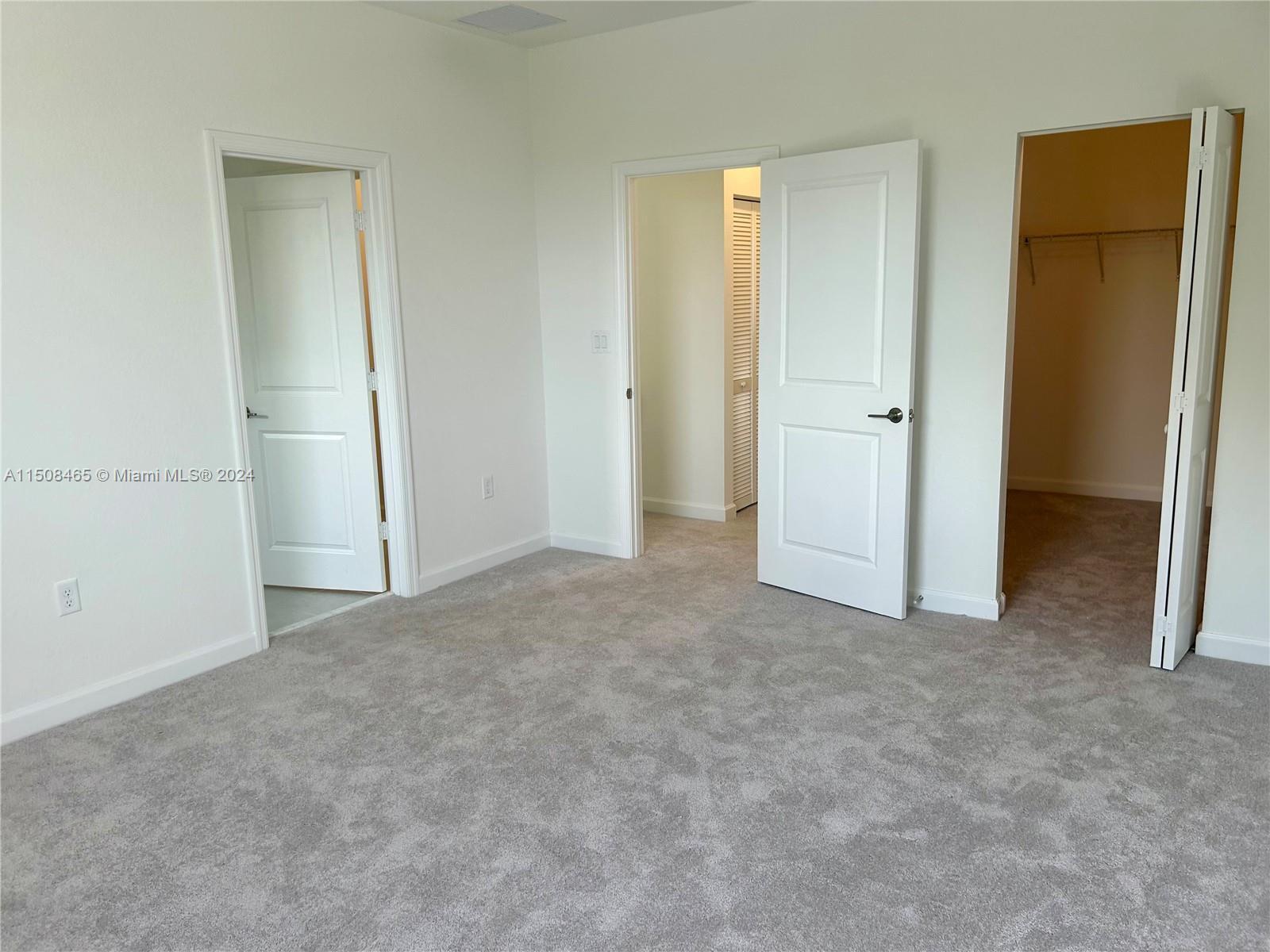 Building Photo - 28887 SW 162nd Ct