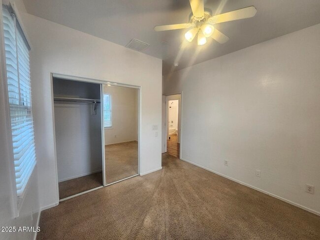 Building Photo - 5730 S 21st Pl