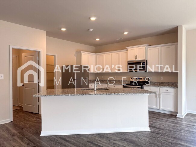Building Photo - Your New Home Awaits in Hunter's Point at Innsbrooke in Pinson, AL! Available to View Now!!!