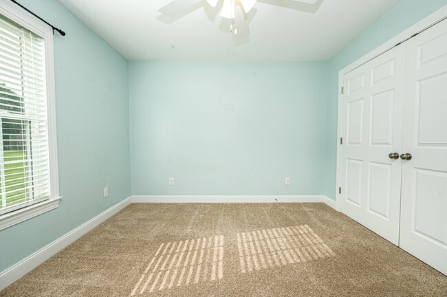 Building Photo - 85 Plantation Oaks Dr