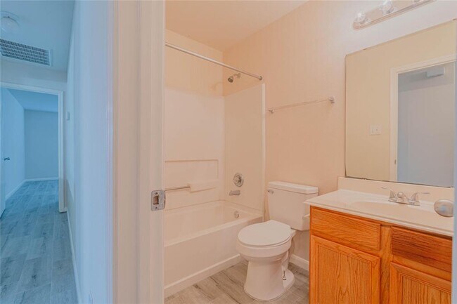 Building Photo - 21210 Pinewalk Brook Ln