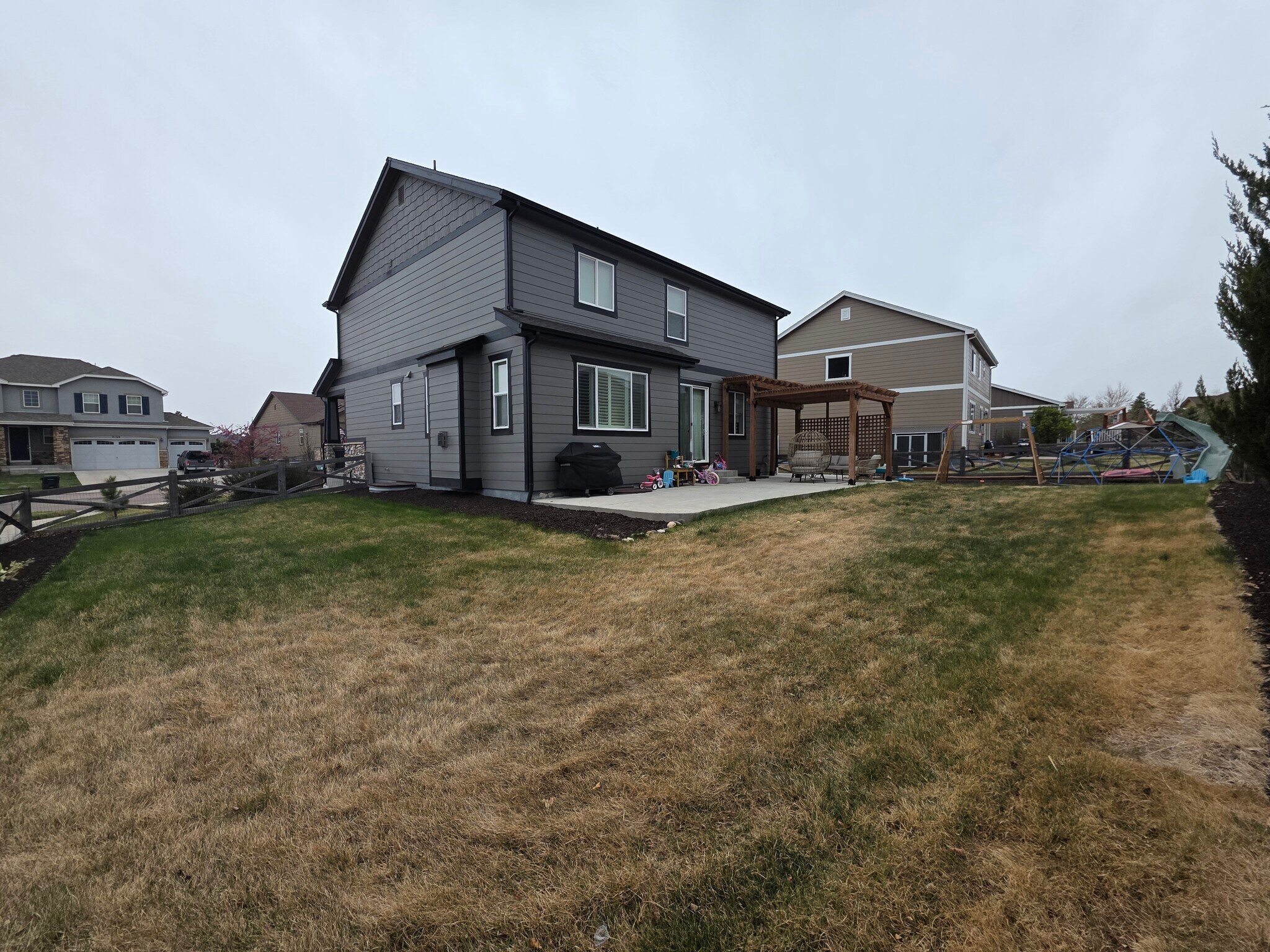 Building Photo - 7130 Golden Acacia Ln