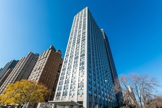 Building Photo - 1550 N Lake Shore Dr