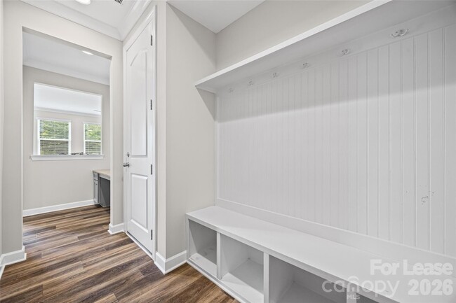 Building Photo - 414 Sandbar Pt
