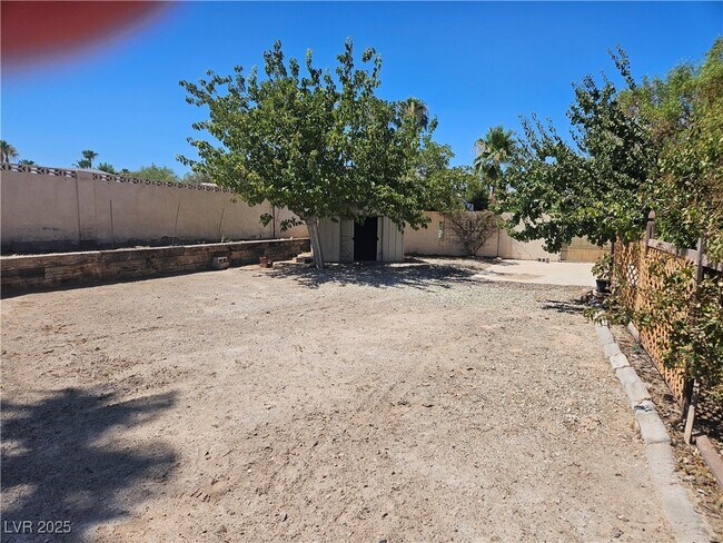 Building Photo - 7733 Radcliff St