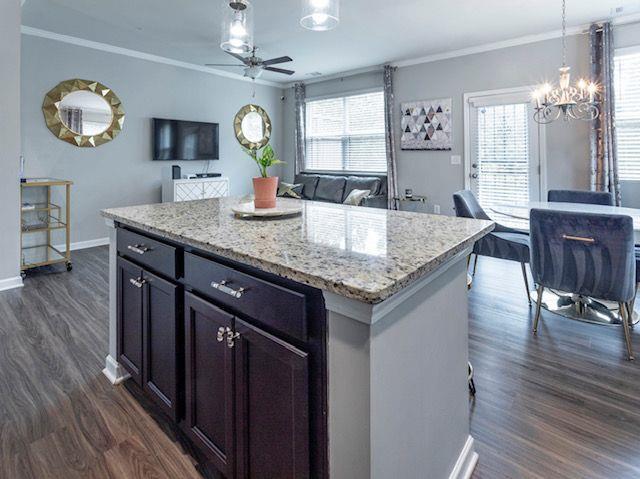 Building Photo - 6305 Mountain Home Way