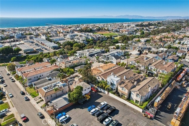 Building Photo - 656 7th St