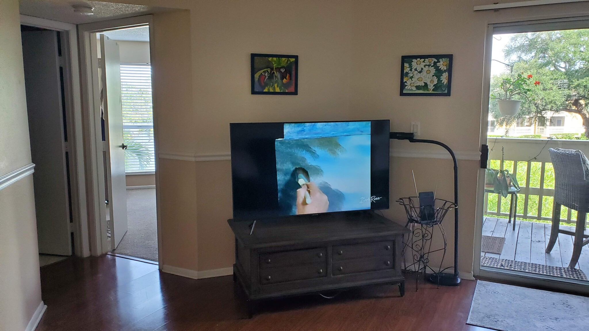 New Samsung TV 55" - 115 112th Ave NE