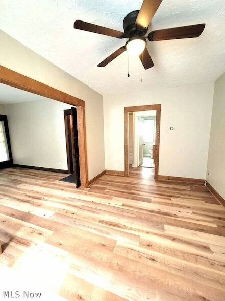 Building Photo - 1303 Lakeland Ave