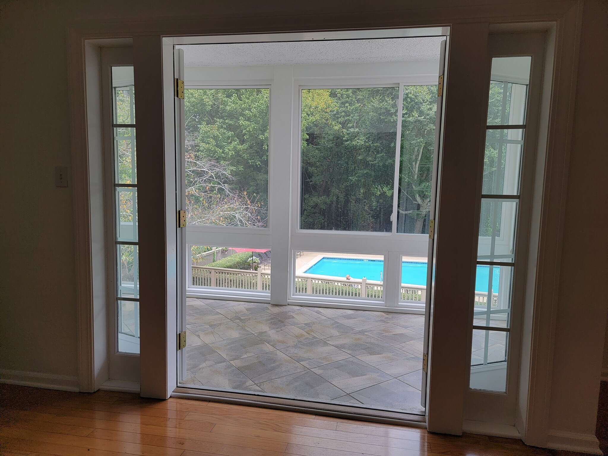 Building Photo - 1445 Monroe Dr NE