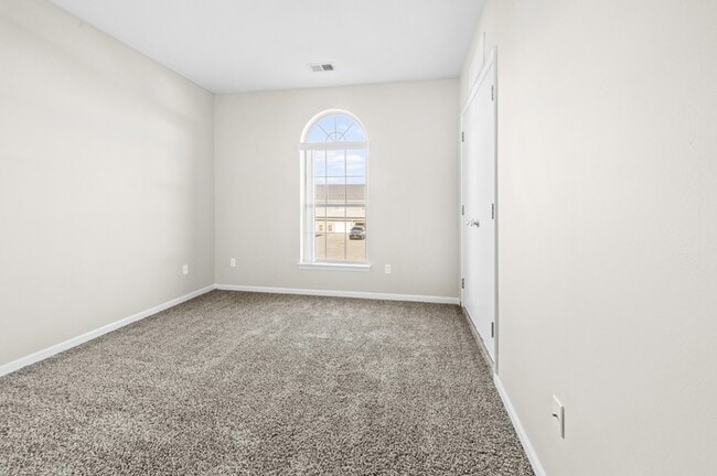 Building Photo - 14100 Webster Dr