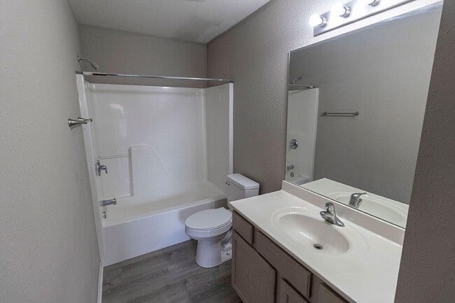 Building Photo - 3927 Snowy Owl Dr