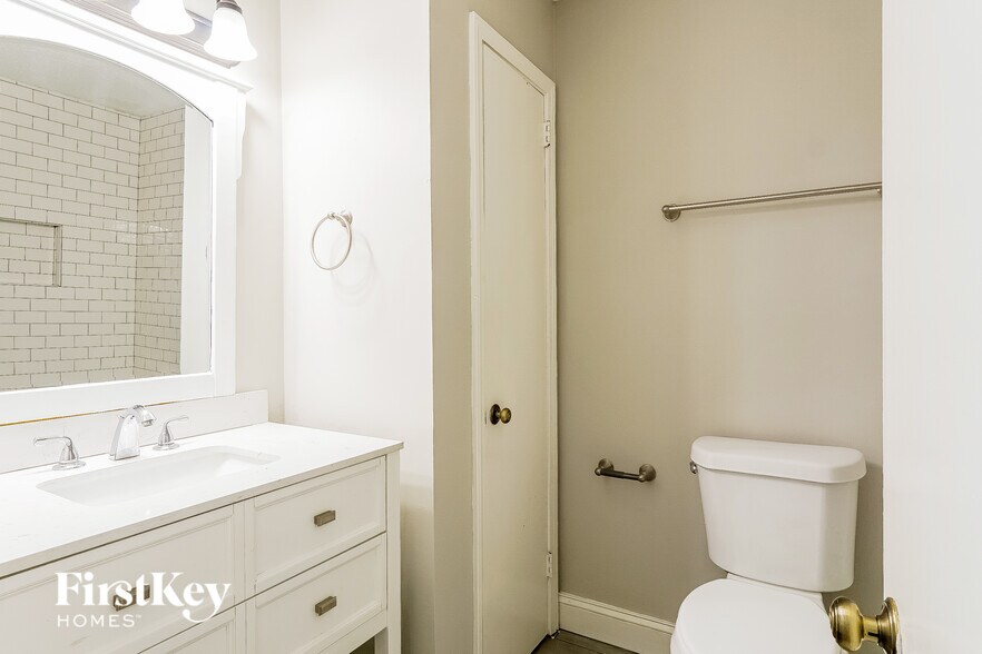 Building Photo - 1312 Whirlaway Cir