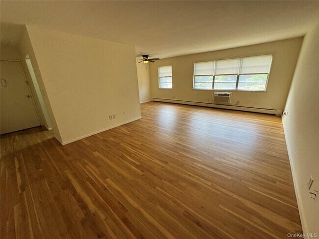 Building Photo - 65 Curie Rd