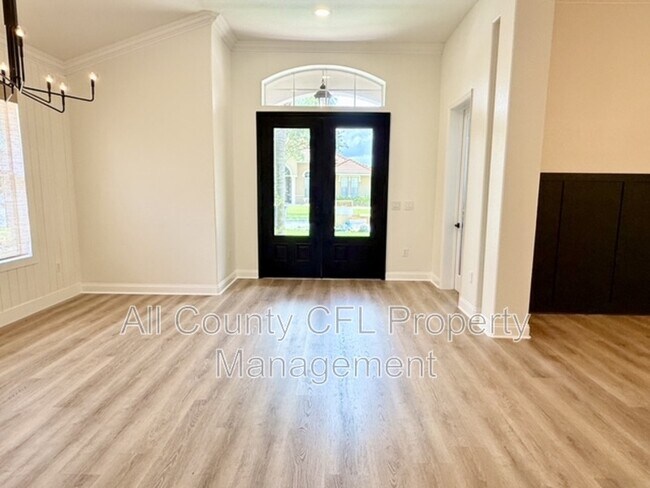 Building Photo - 9166 Tuscan Valley Pl