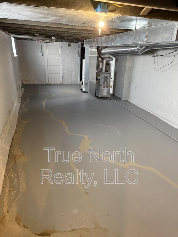 Building Photo - 521 S Wayne Ave