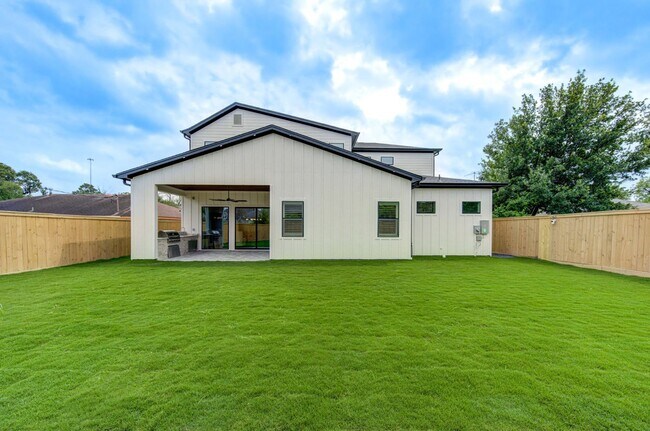 Building Photo - 1726 Wilde Rock Way
